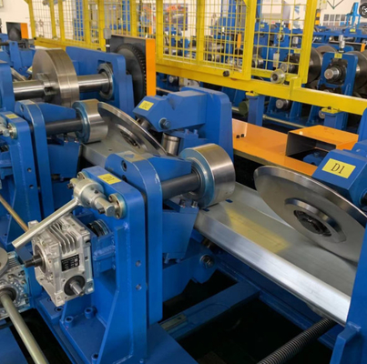 Полностью автоматическая регулируемая CZ Purlin Machine перед стрижкой
