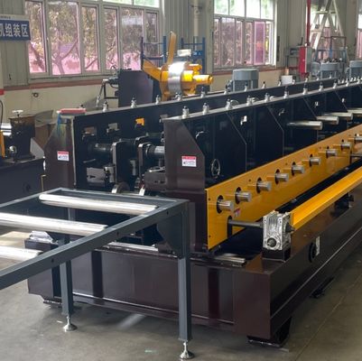 Машина для профилирования кабельных лотков и крышек